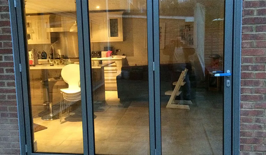 Bifold Door Repair London, Surrey & Kent Call 0208 405 4614.